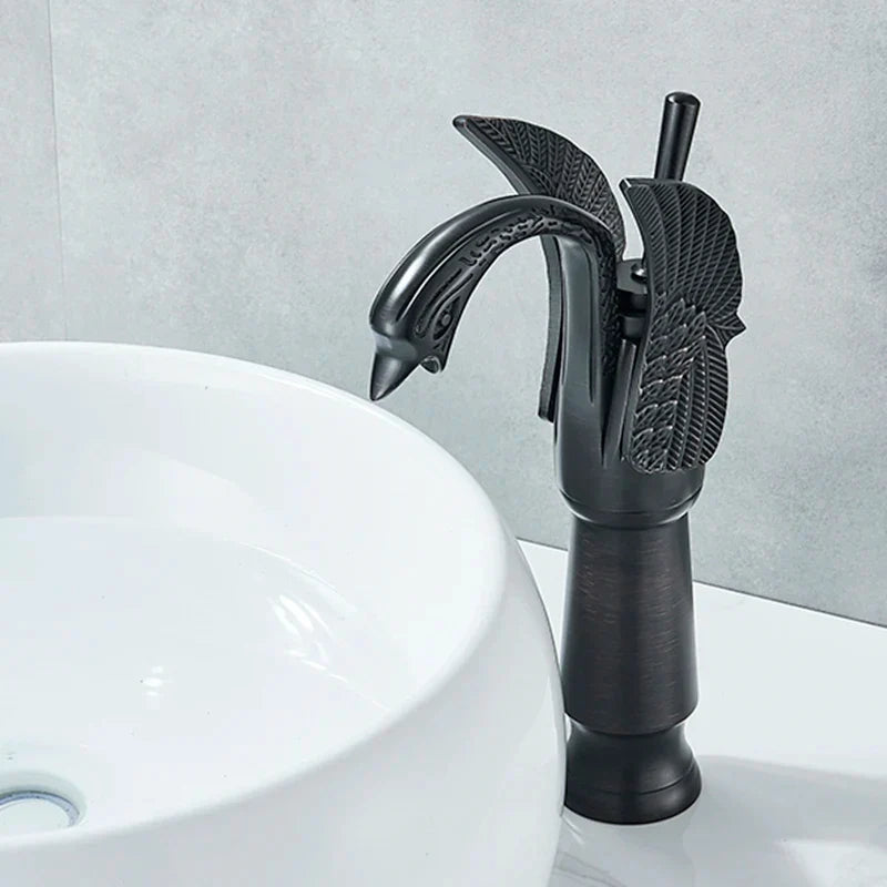 Gold Single Handle Faucet Deck Mount Design