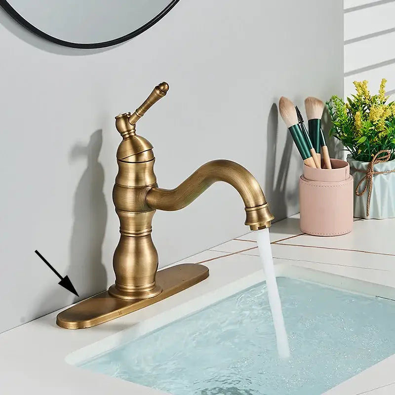 Swivel Brass Basin Faucet