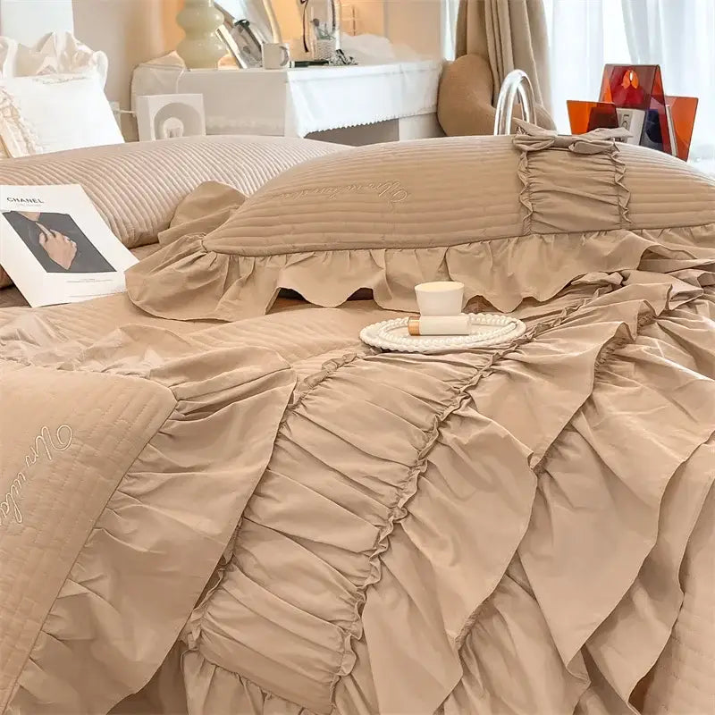 Beige Ruffled Cotton Duvet