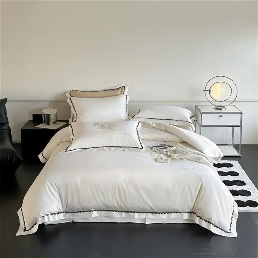 Beige Diamond Lace Bedding