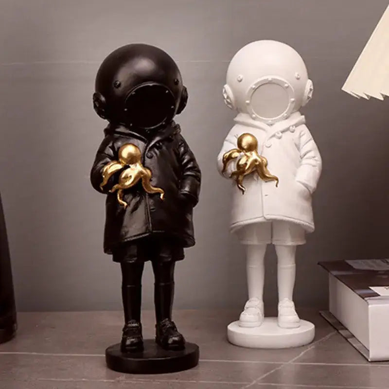 Black Resin Diver Statue