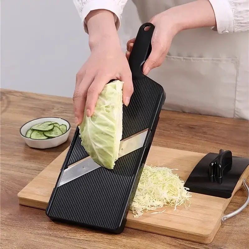 Black Cabbage Kitchen Slicer