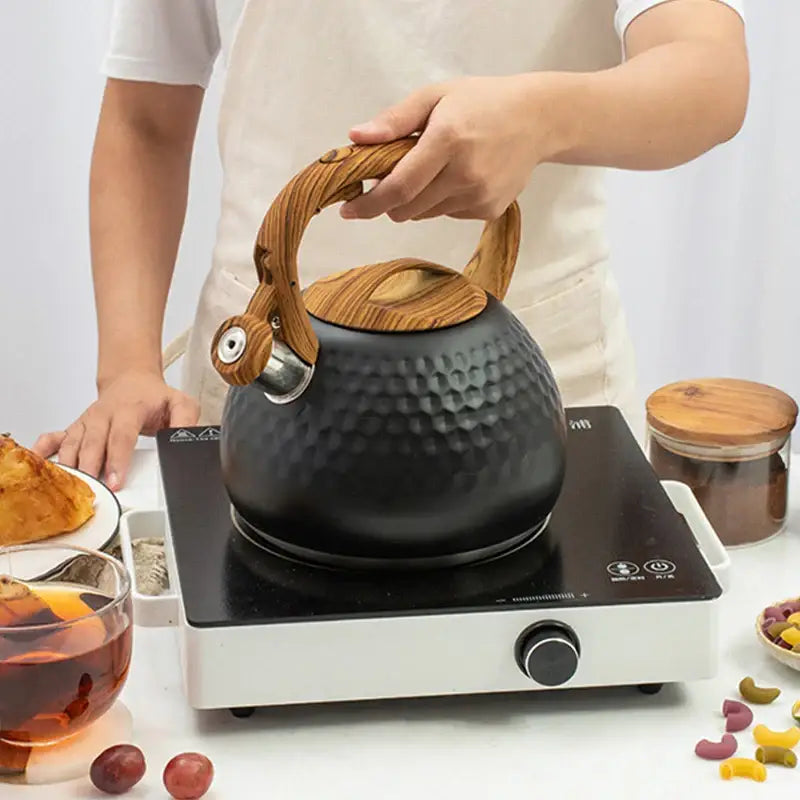 Black Hammered Kettle