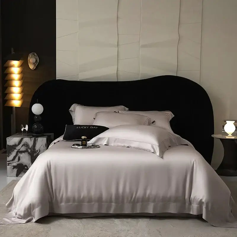 Black Velvet Bedding Set