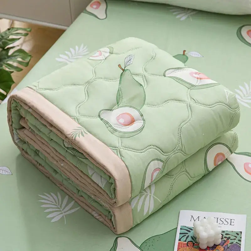 Blue Daisy Print Quilt