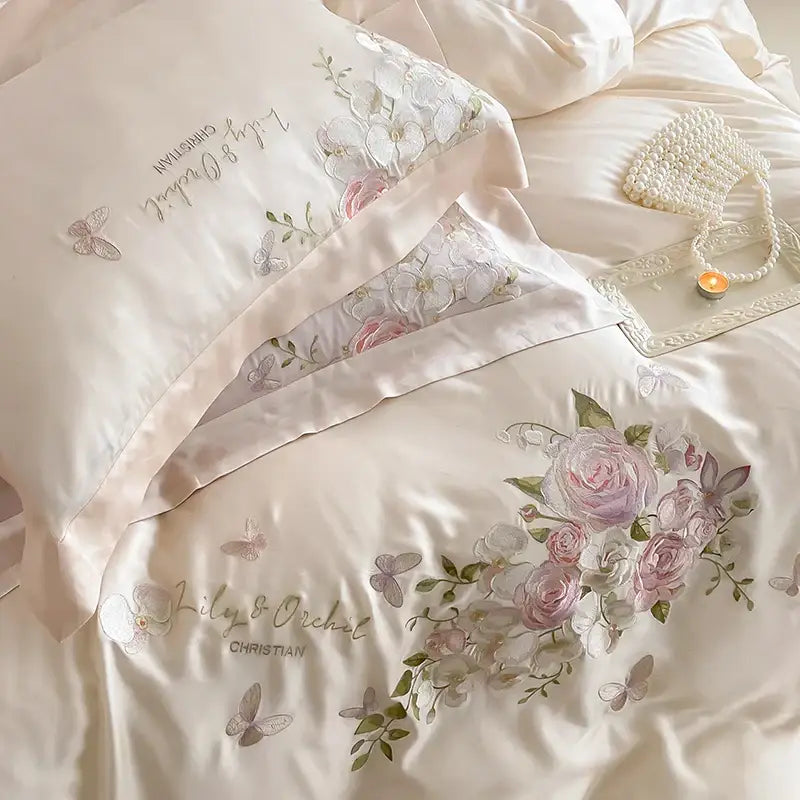 Cream Satin Floral Bedding 800 Thread Count