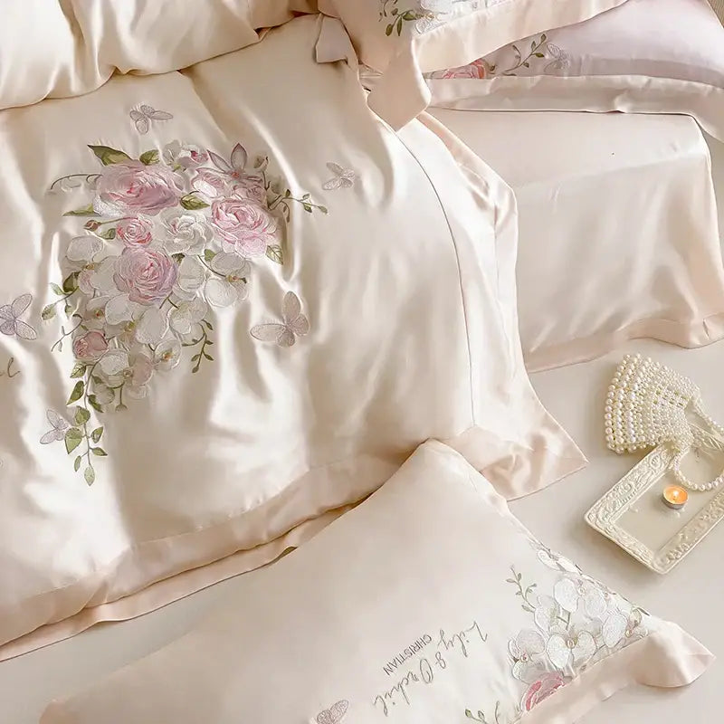 Cream Satin Floral Bedding 800 Thread Count