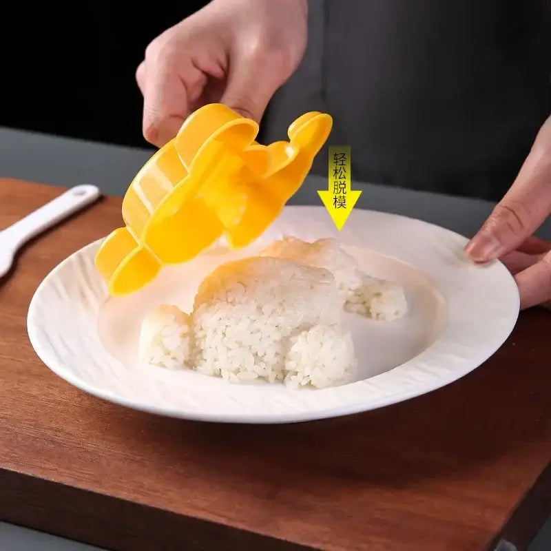 Animal Sandwich Mold Set
