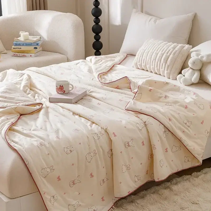 Off White Summer Quilt