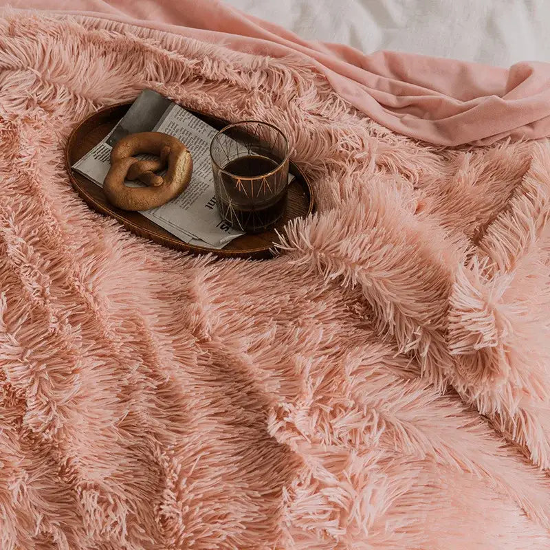 Pink Faux Fur Throw Blanket