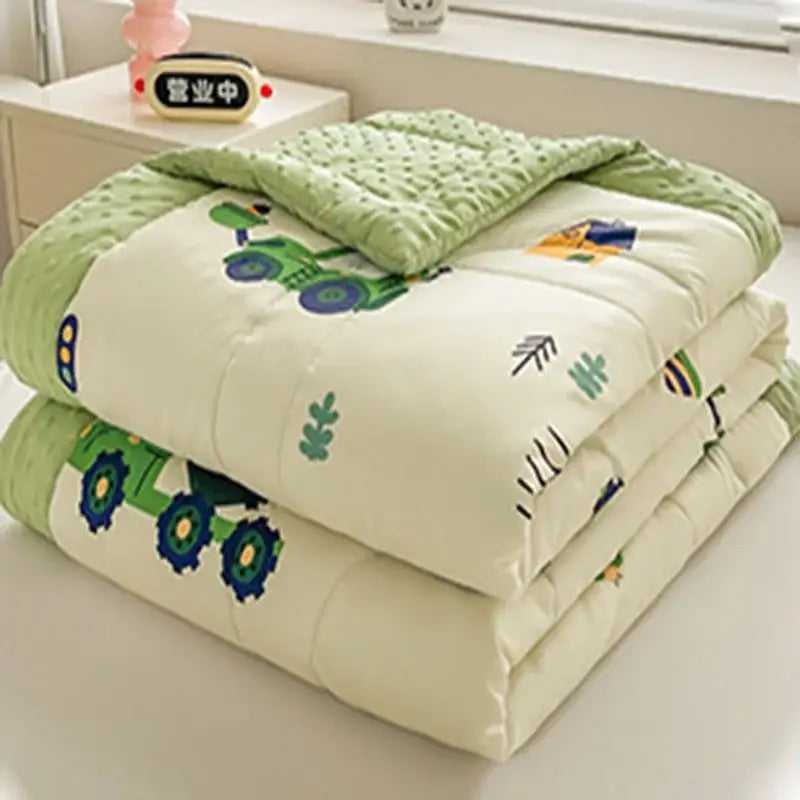 Cream Pattern Summer Quilt