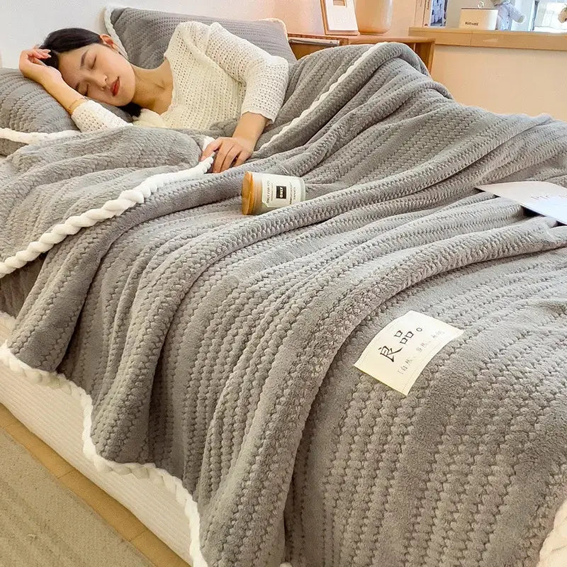 Cream Velvet Jacquard Blanket