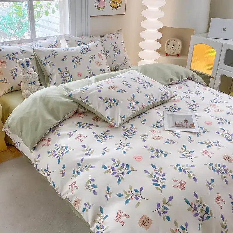Cream Navy Cotton Duvet