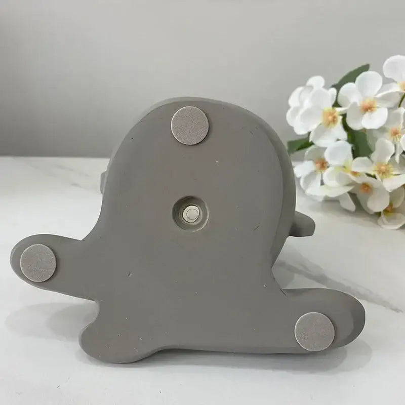 Gray Abstract Face Planter