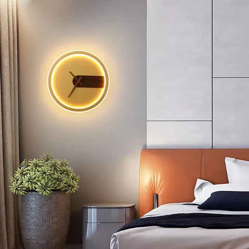 Beige Aluminum Wall Lamp