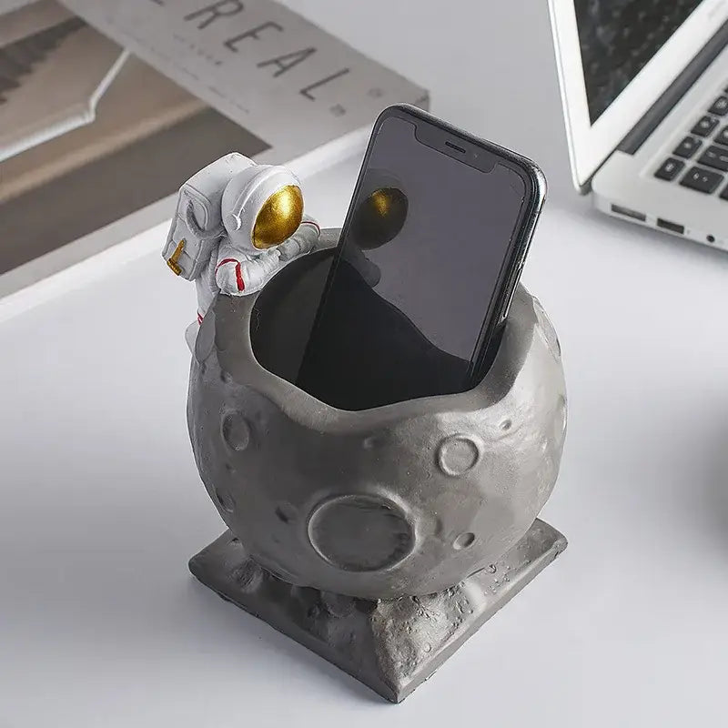 Moon Figurine Pen Holder