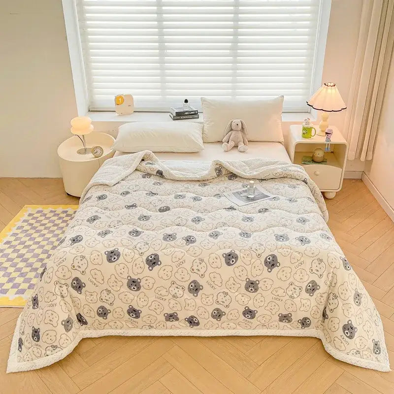 Cream Velvet Quilted Blanket 150x200cm Size