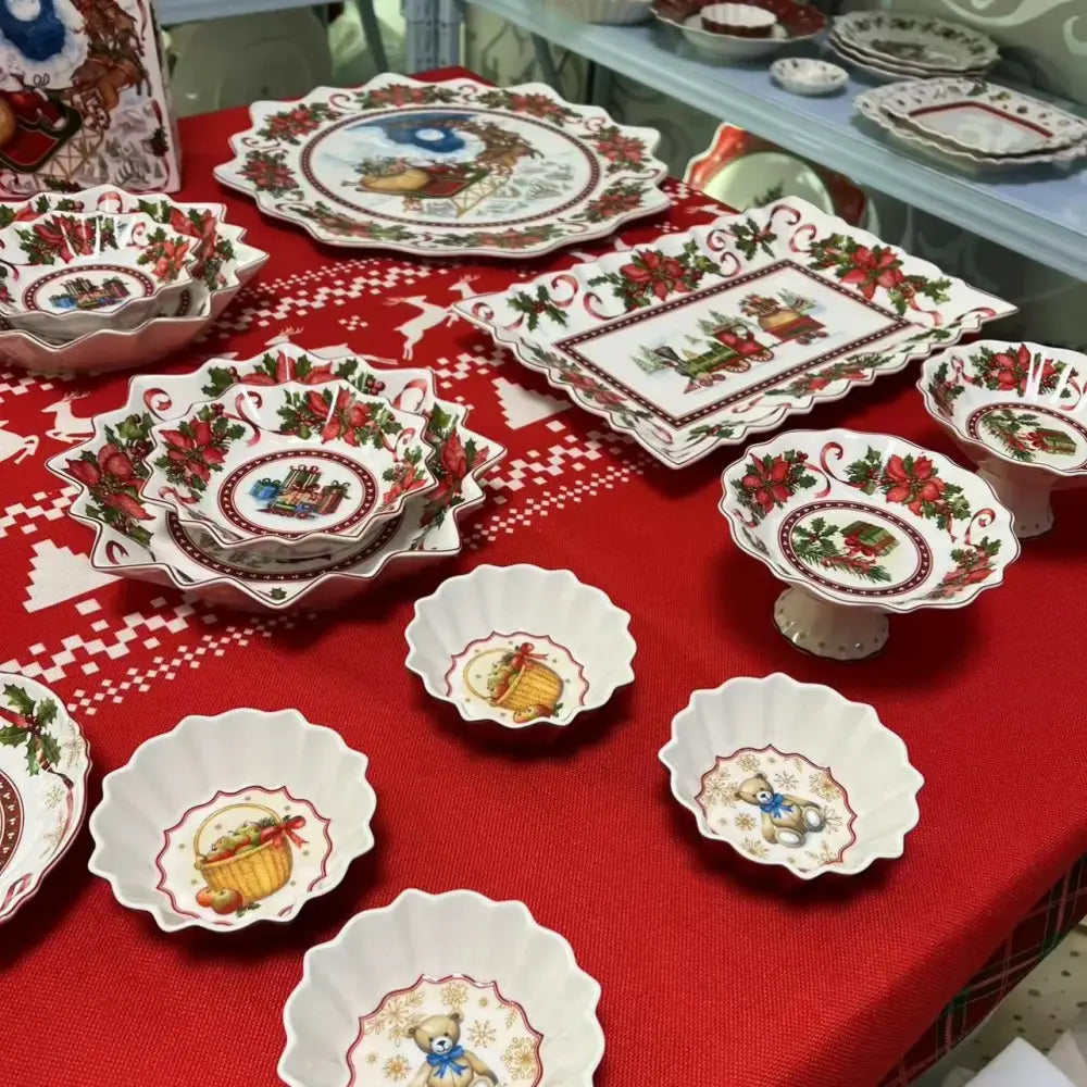 Red Green Ceramic Tableware