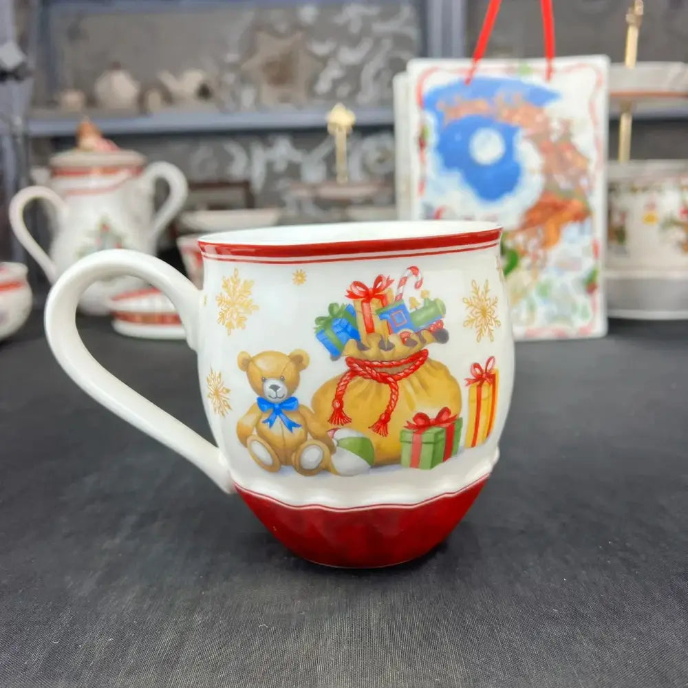 Red Green Ceramic Tableware