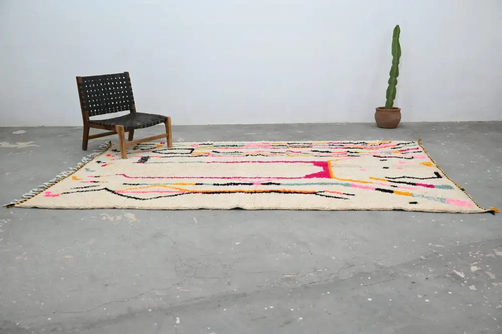 Beige Geometric Moroccan Rug 100 Percent Wool for Living or Bedroom