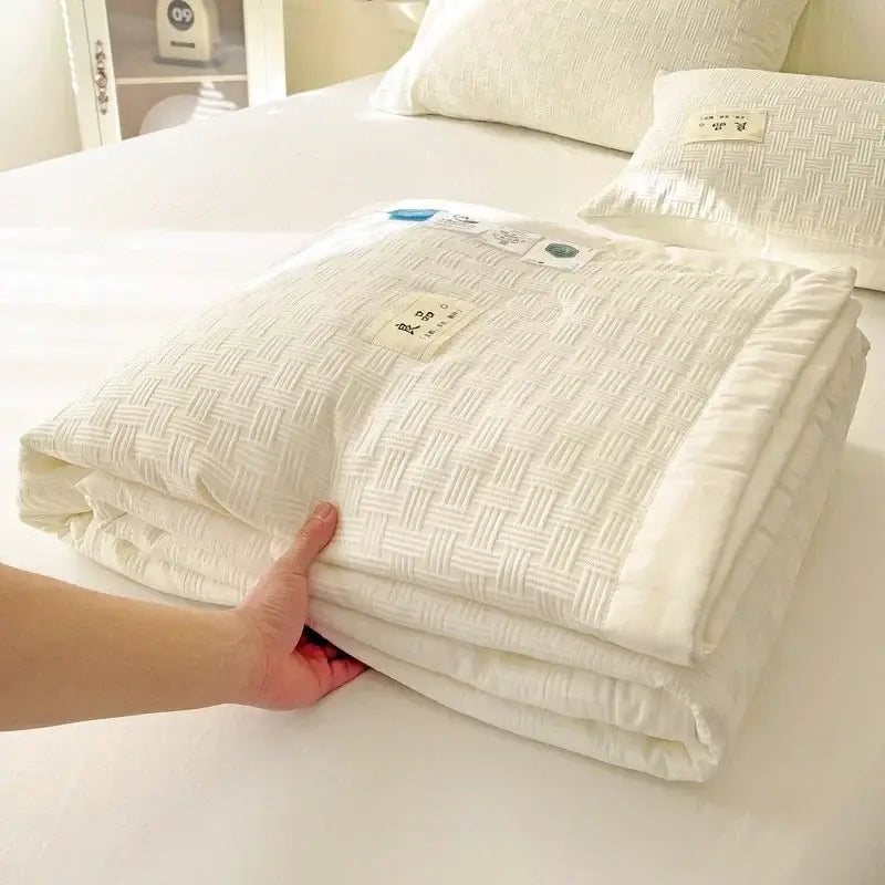 White Green Jacquard Blanket