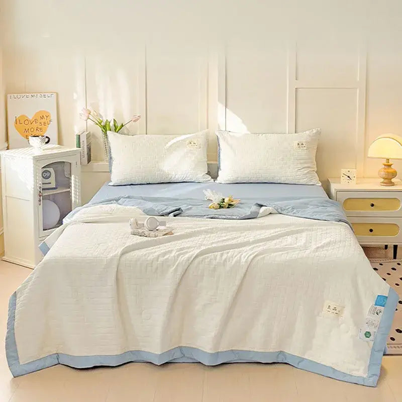 White Green Jacquard Blanket