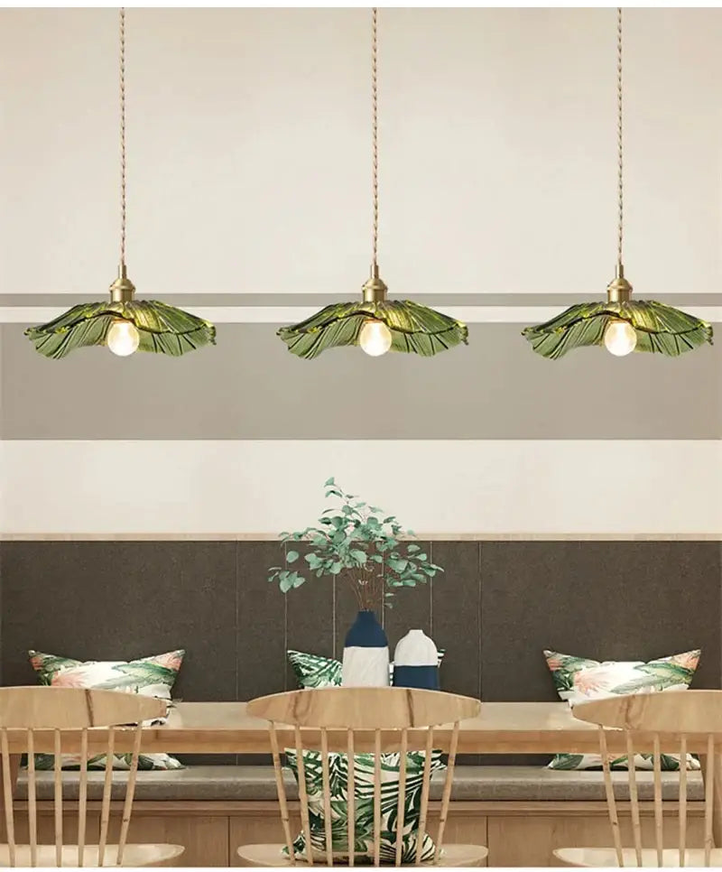Green Leaf Ceiling Light
