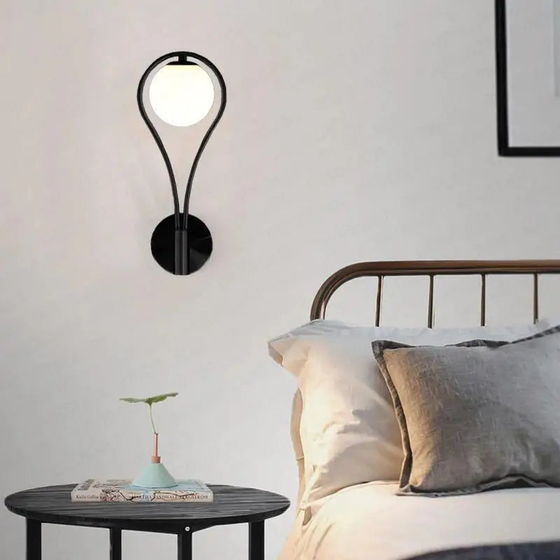 Gold Teardrop Nordic Sconce