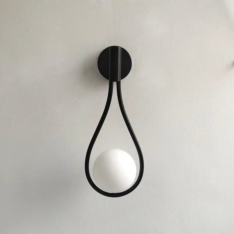 Gold Teardrop Nordic Sconce