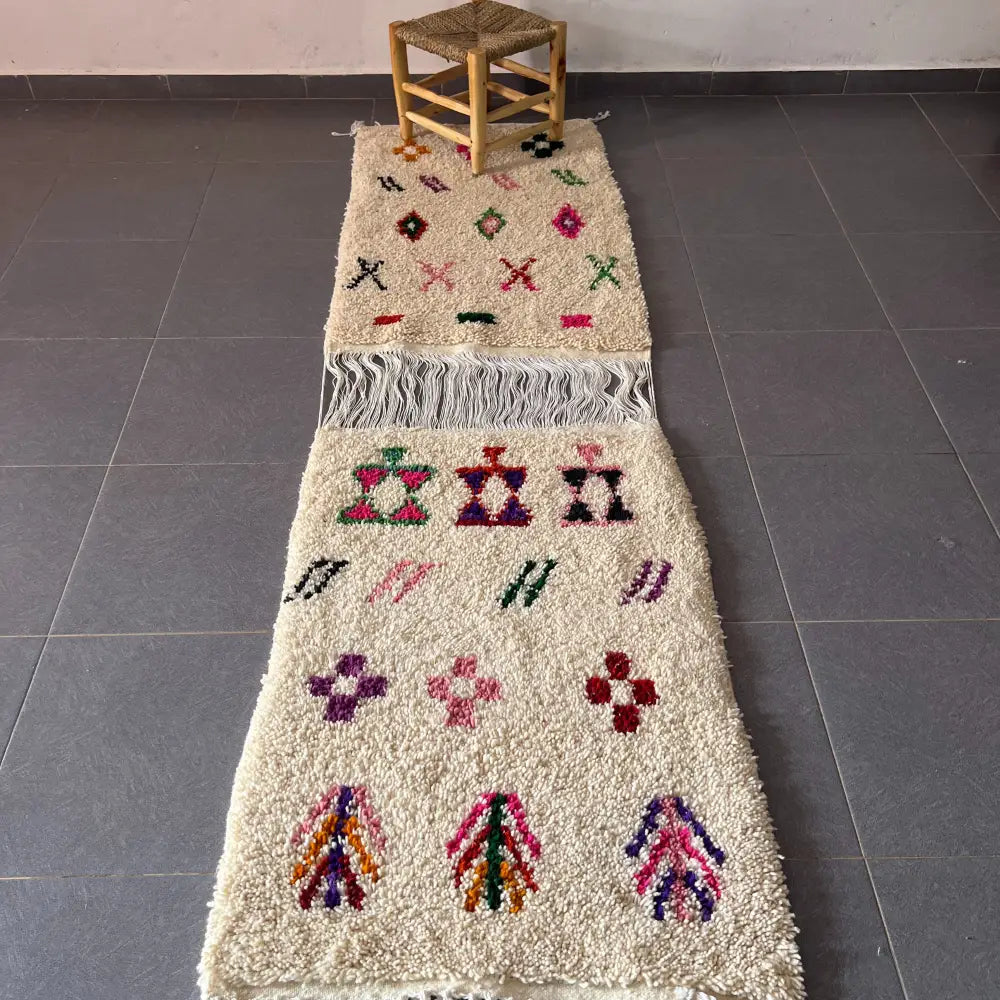Artisan-Made Cream Wool Moroccan Rug