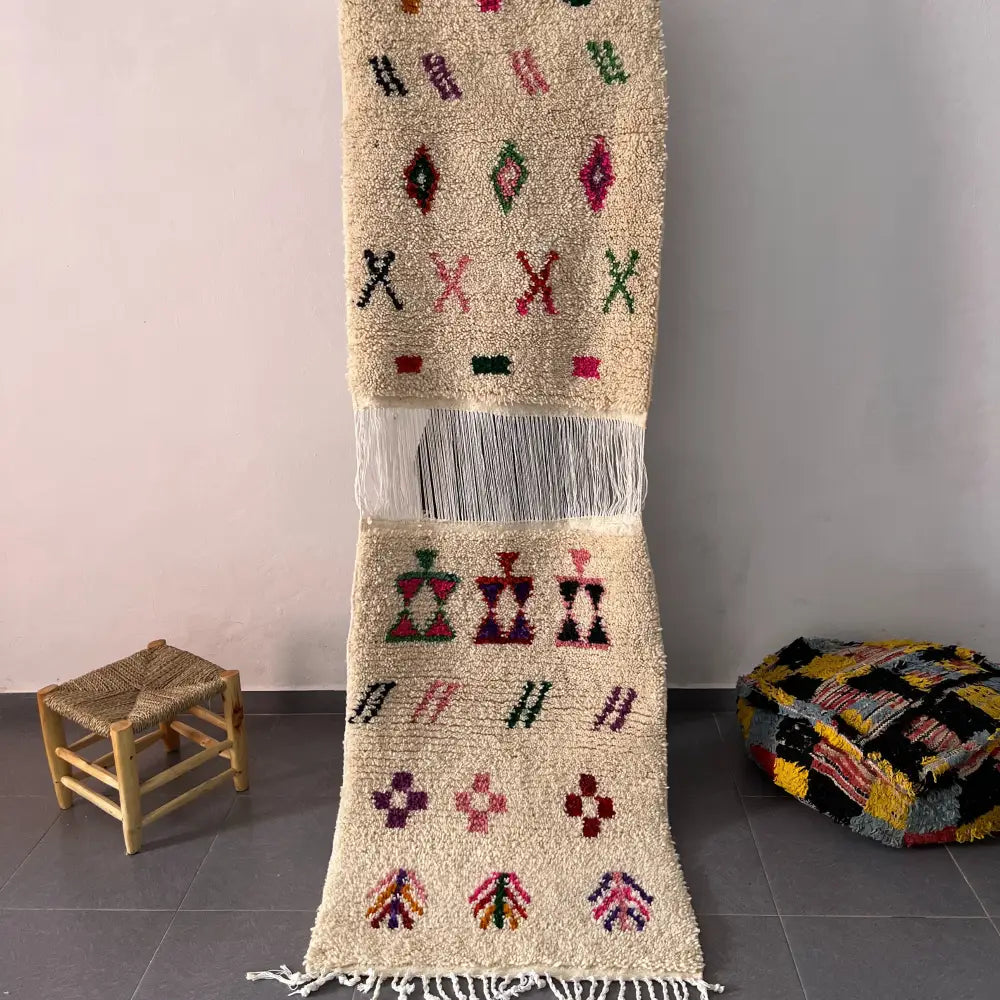Artisan-Made Cream Wool Moroccan Rug