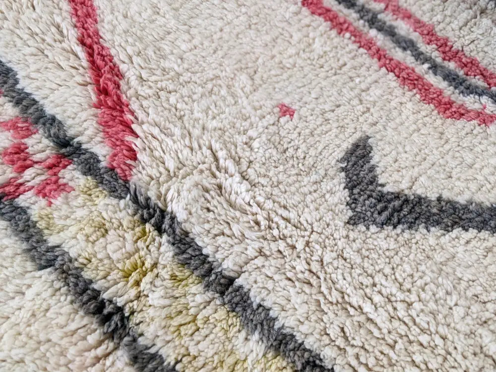 Beige Wool Moroccan Rug for Living Room