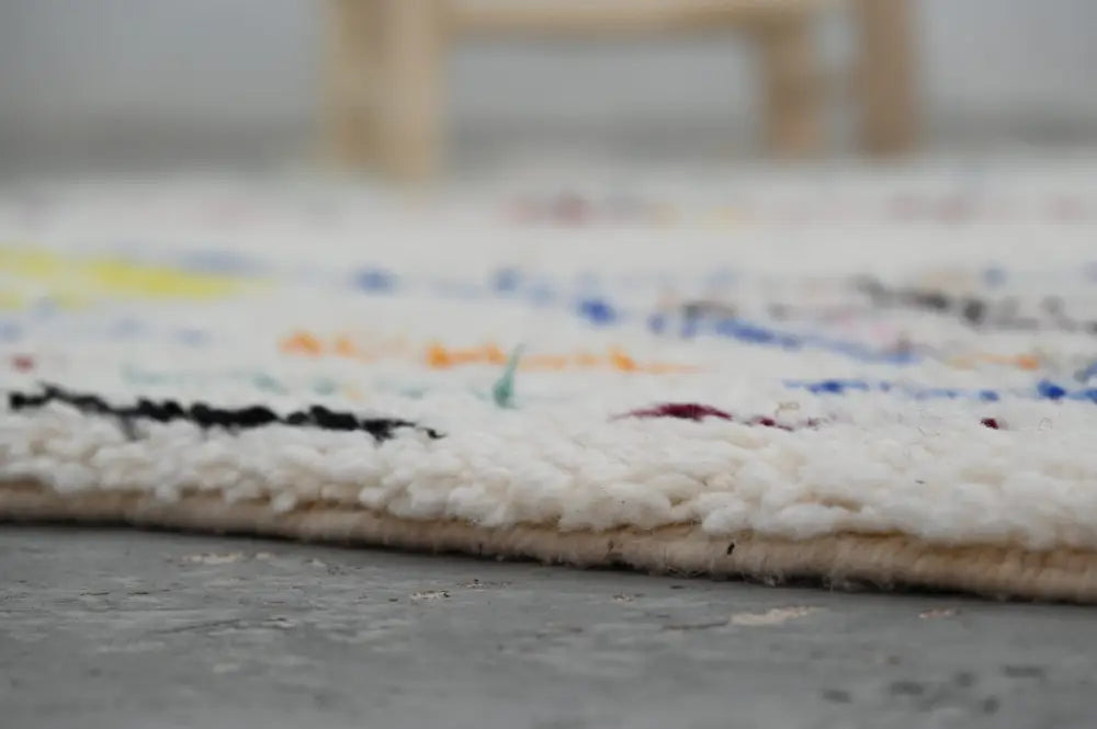 Handmade Beige Geometric Moroccan Rug
