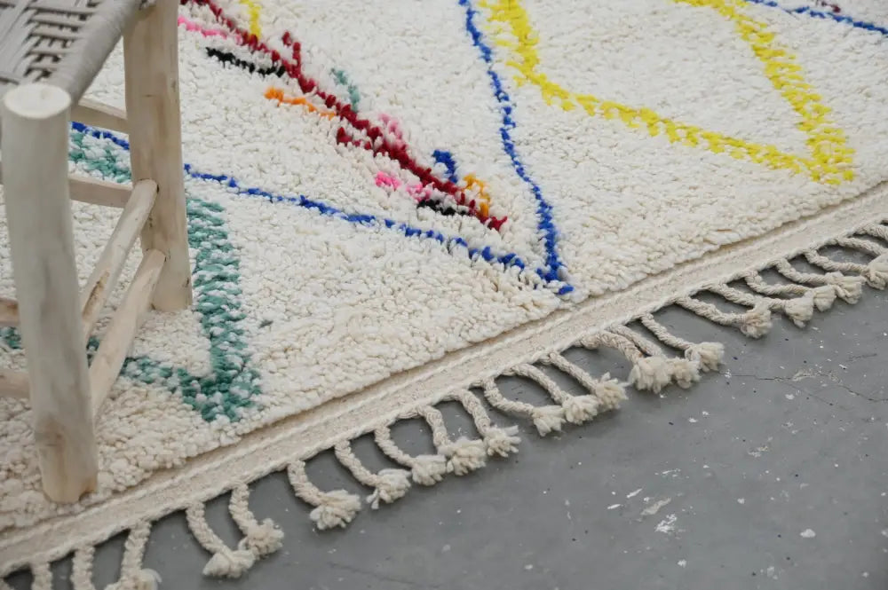 Handmade Beige Geometric Moroccan Rug