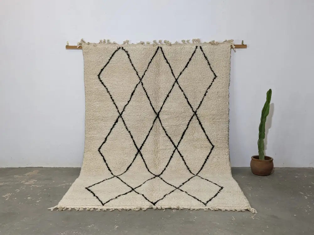 Cream Black Living Rug