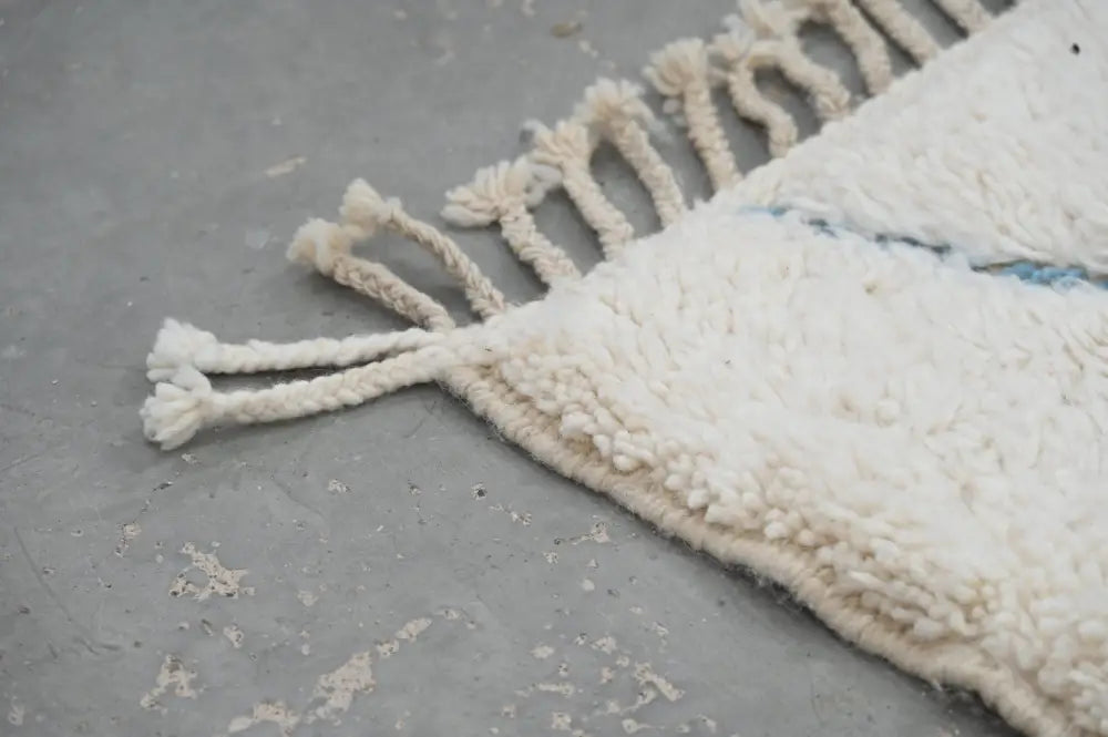 Cream Blue Moroccan Rug for Bedrooms