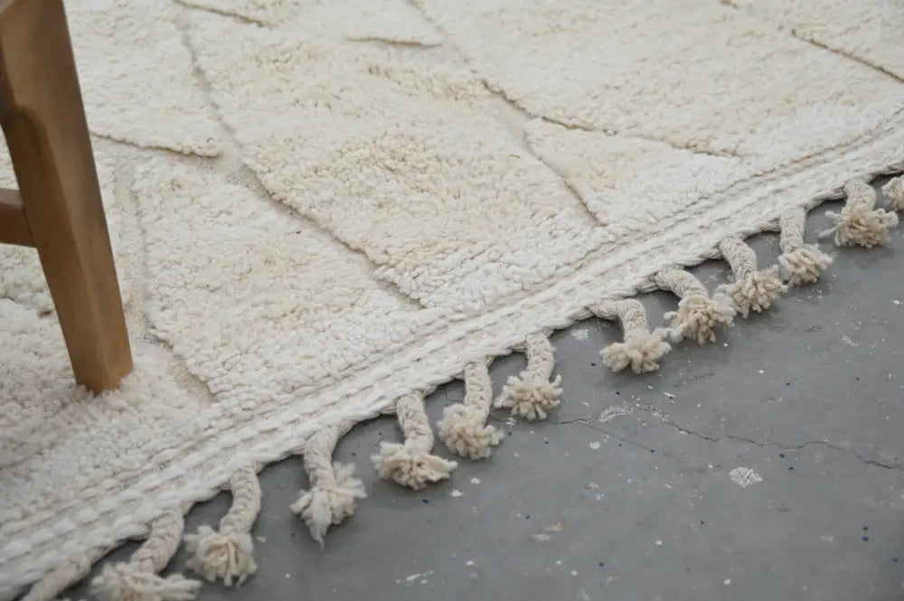 Beige Beni Ouarain Living Rug
