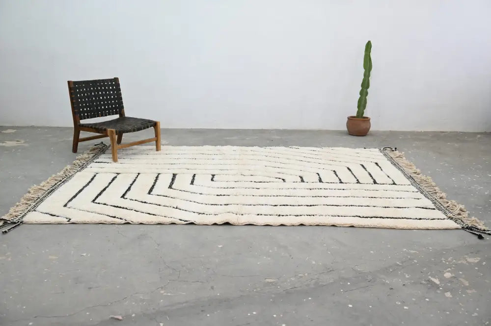 Cream Black Plush Geometric Moroccan Rug