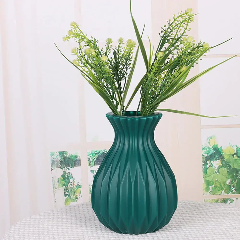 Nordic Plastic Vase Set