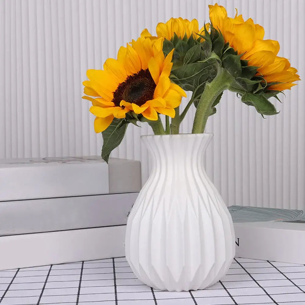 Nordic Plastic Vase Set