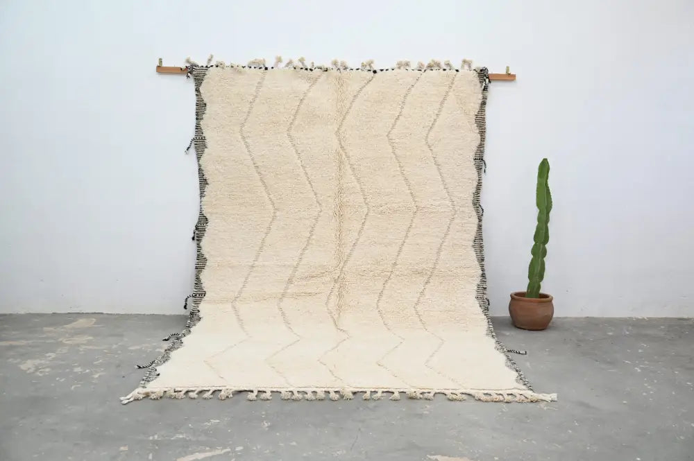 Black Cream Beni Ouarain Rug