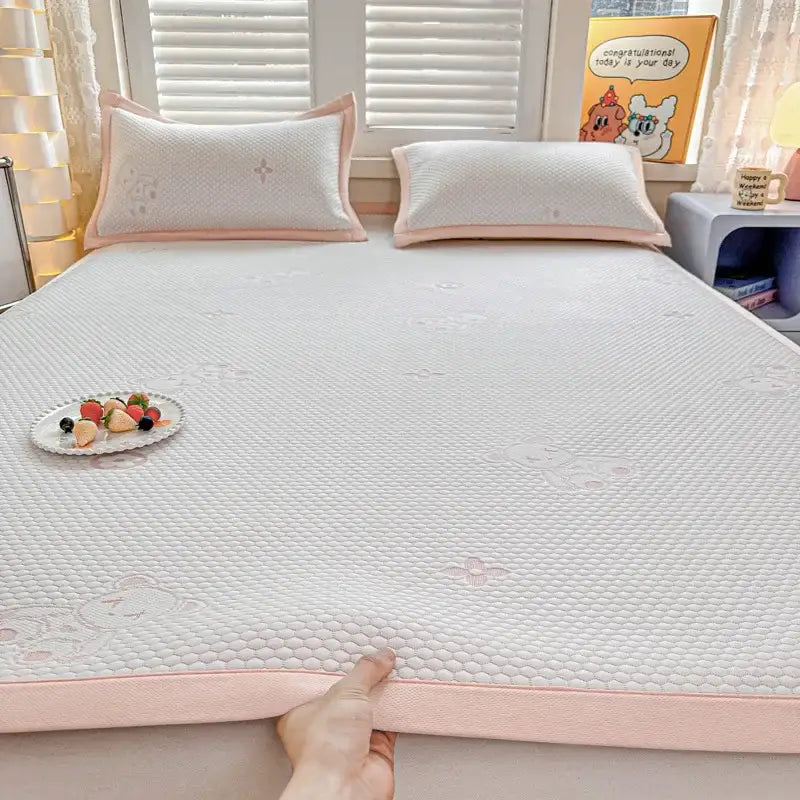 White Embroidered Cooling Mat