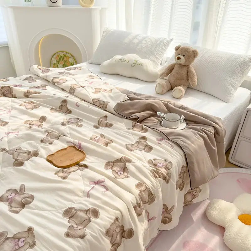 Rabbit Print Gauze Quilt