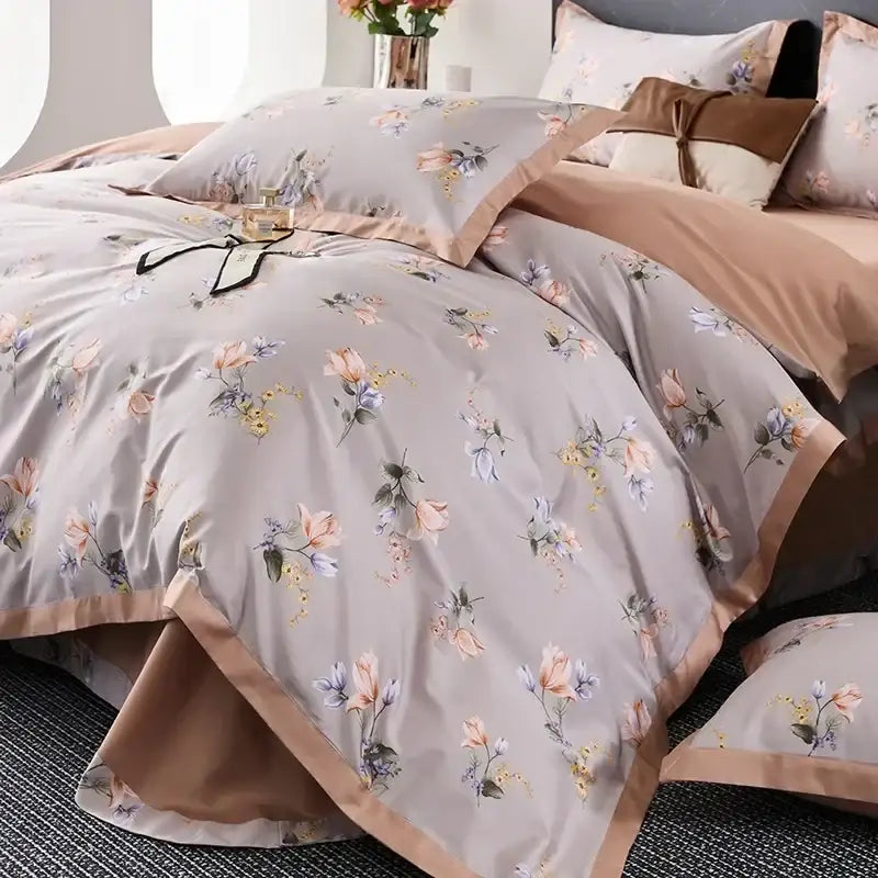 Red Cream Satin Trim Bedding