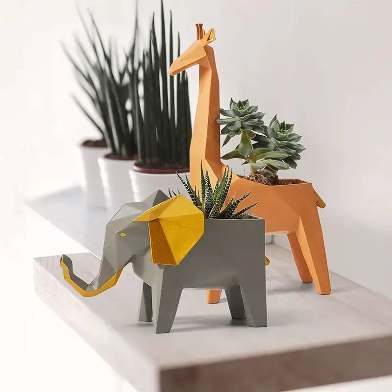 Gray Orange Giraffe Planter
