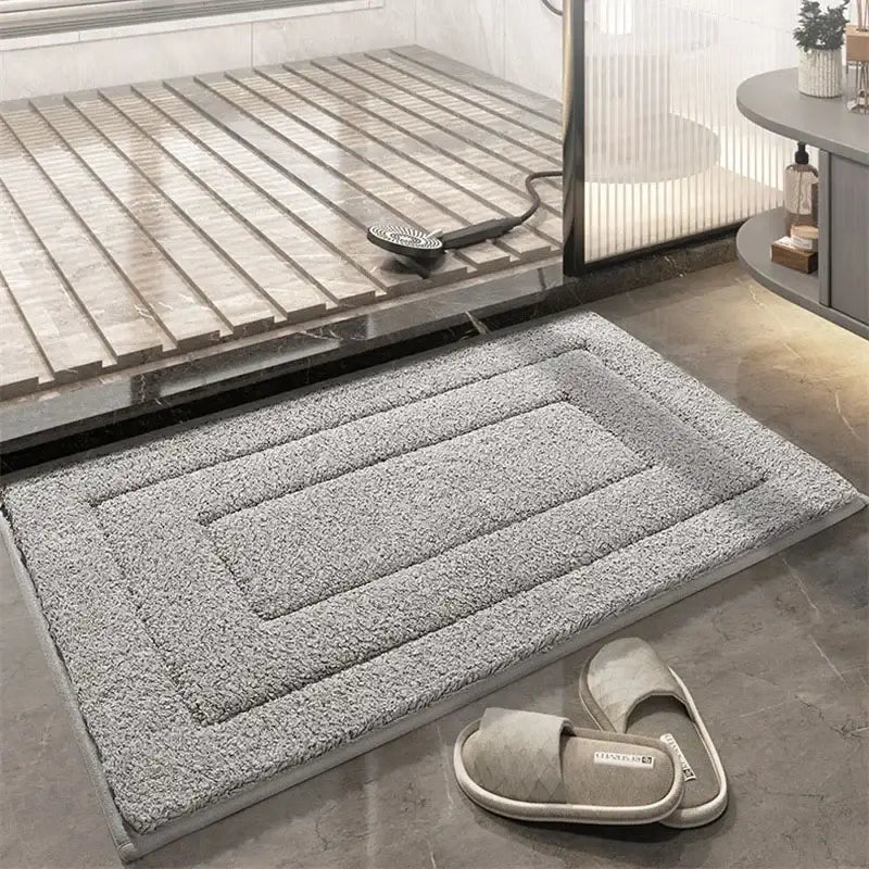 Gray Geometric Bath Mat