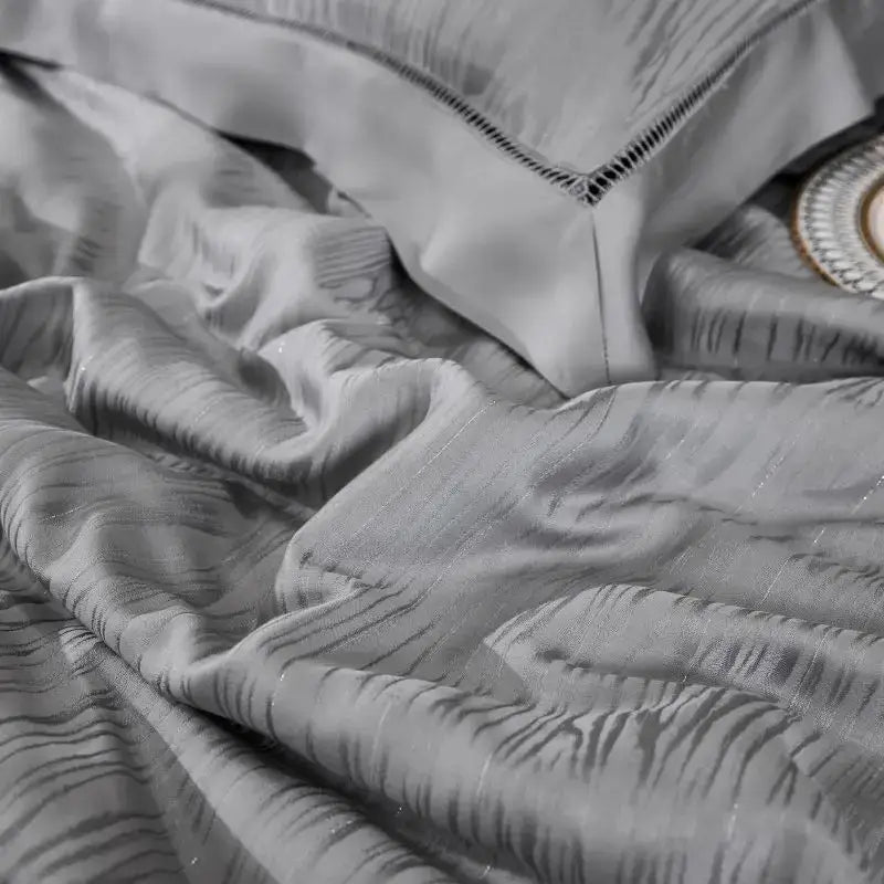 Gray Ruched Quilt Set