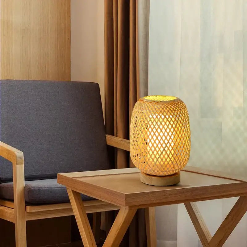 Woven Bamboo Table Lamp
