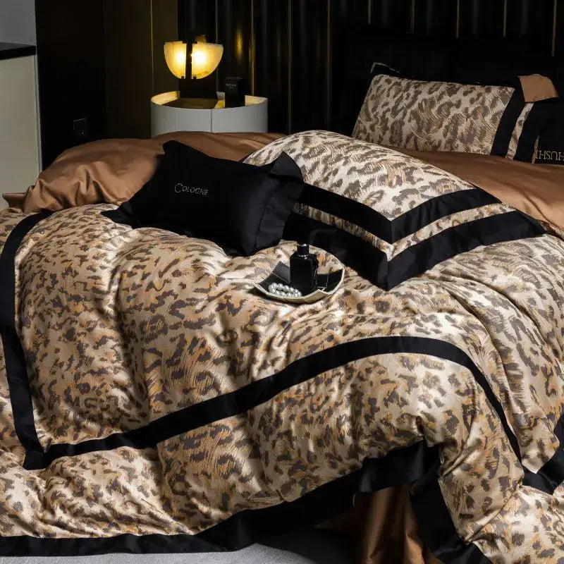 Black Gold Leopard Jacquard Bedding Set King Queen