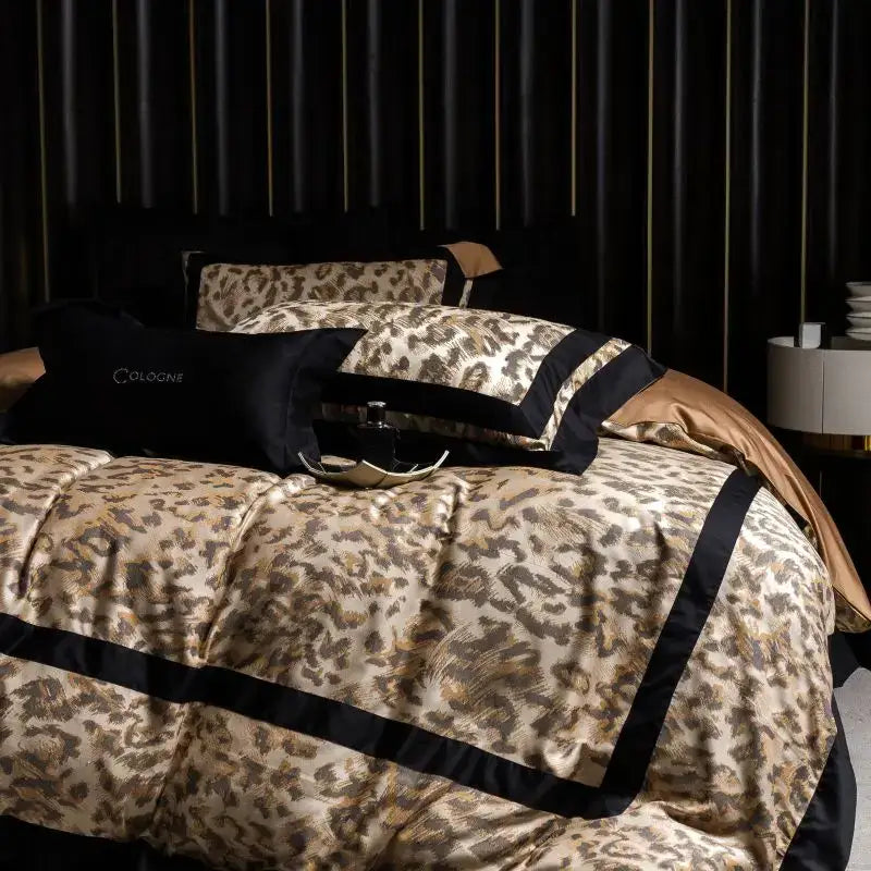 Black Gold Leopard Jacquard Bedding Set King Queen